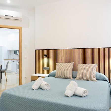 New Style Apartment มาลากา ภายนอก รูปภาพ